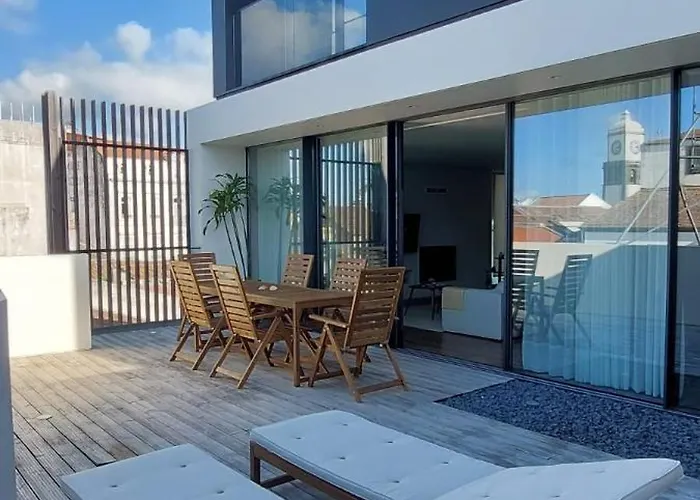 公寓 Aljube Residences Duplex 蓬塔德尔加达