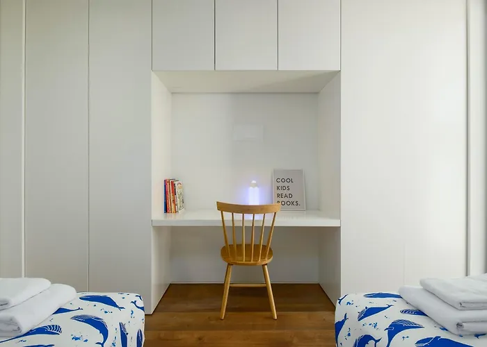 公寓 Aljube Residences Duplex 蓬塔德尔加达