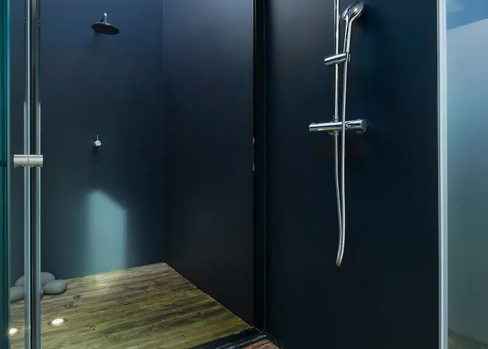 Aljube Residences Duplex 公寓