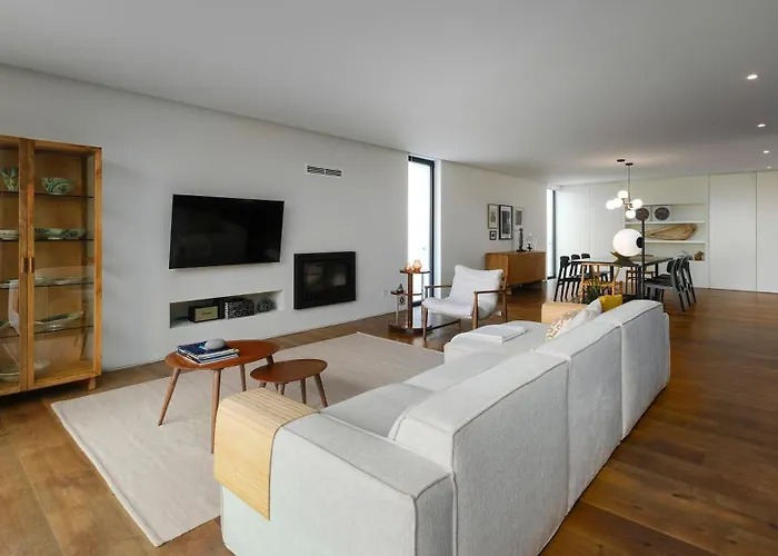 Aljube Residences Duplex 公寓 蓬塔德尔加达